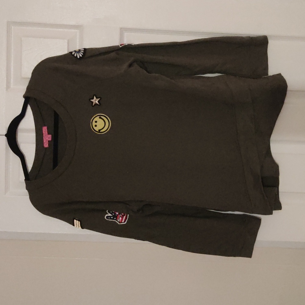 Curve Revolution Rue 21 Y2K Smiley Face Decal Sweater Dark Green Army Green